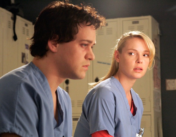 Katherine Heigl Grey S Anatomy From Tv Actors Who Bit The Hand